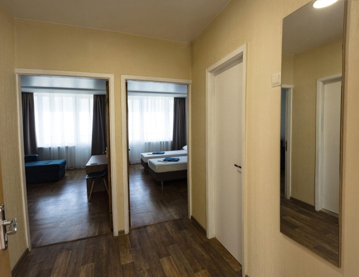 Полулюкс семейный 2-местный 2-комнатный - Дом отдыха «Солнечный» Холодная Речка